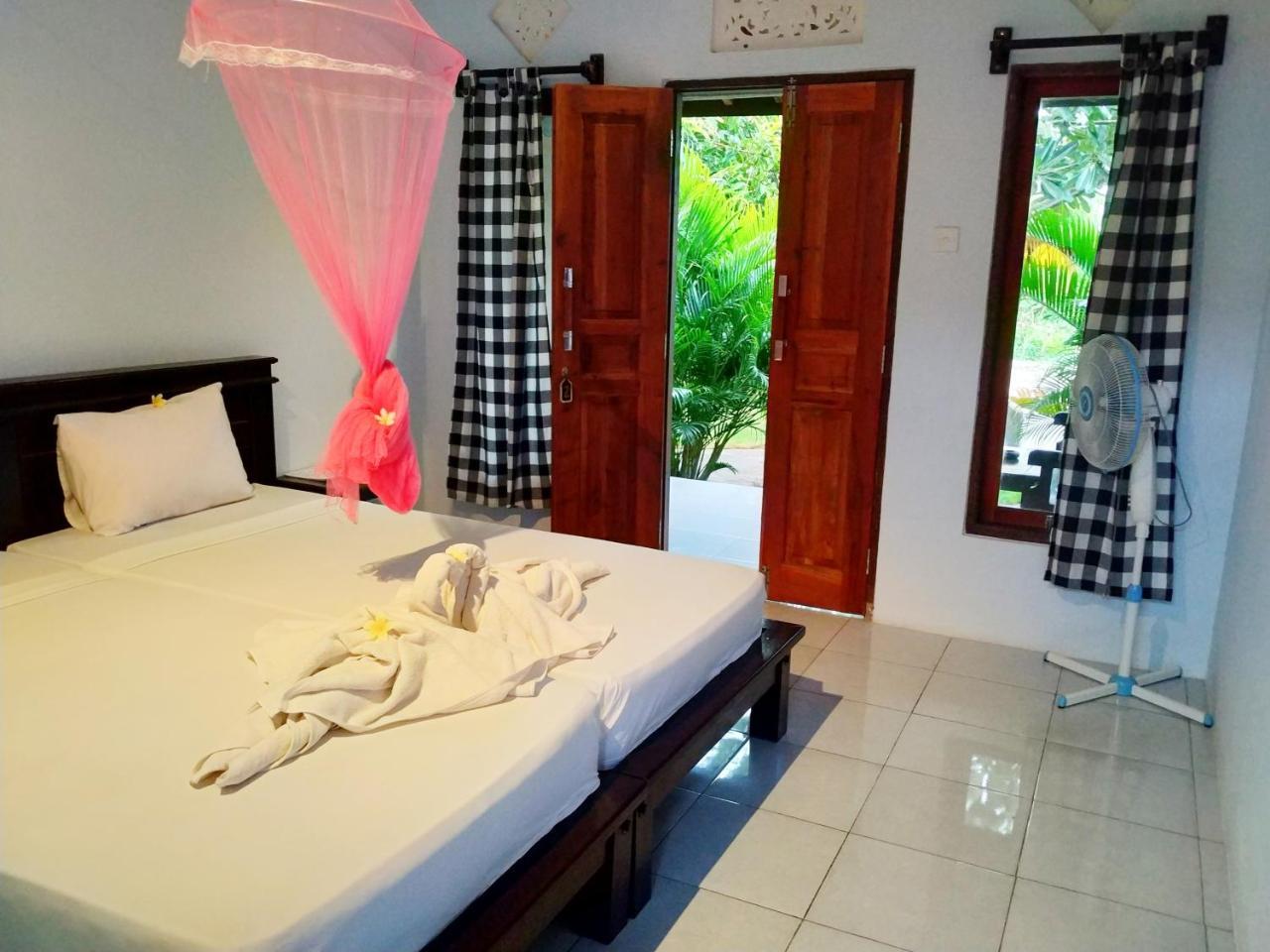 Angga Guest House Pemuteran  Ngoại thất bức ảnh