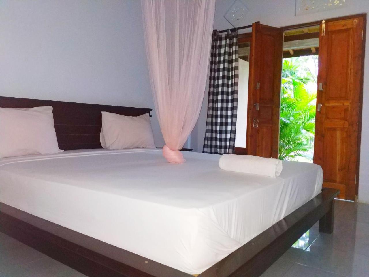 Angga Guest House Pemuteran  Ngoại thất bức ảnh